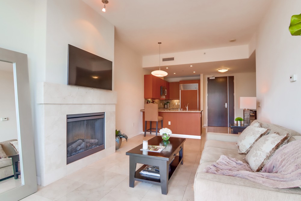 Virtual tour photo 20 of 63 for 550 Front St Unit 807