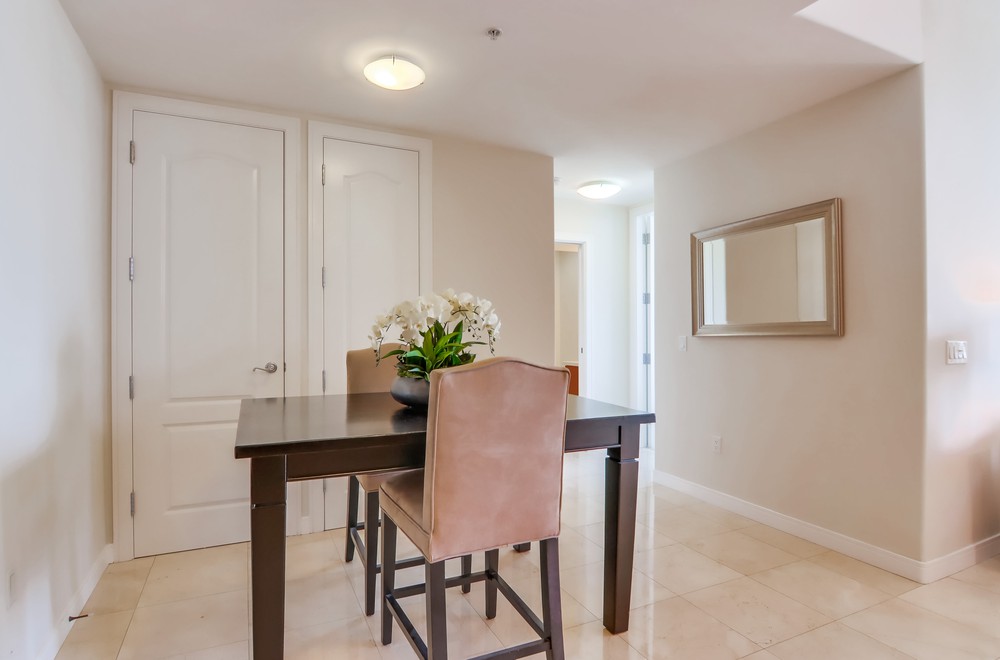 Virtual tour photo 22 of 63 for 550 Front St Unit 807