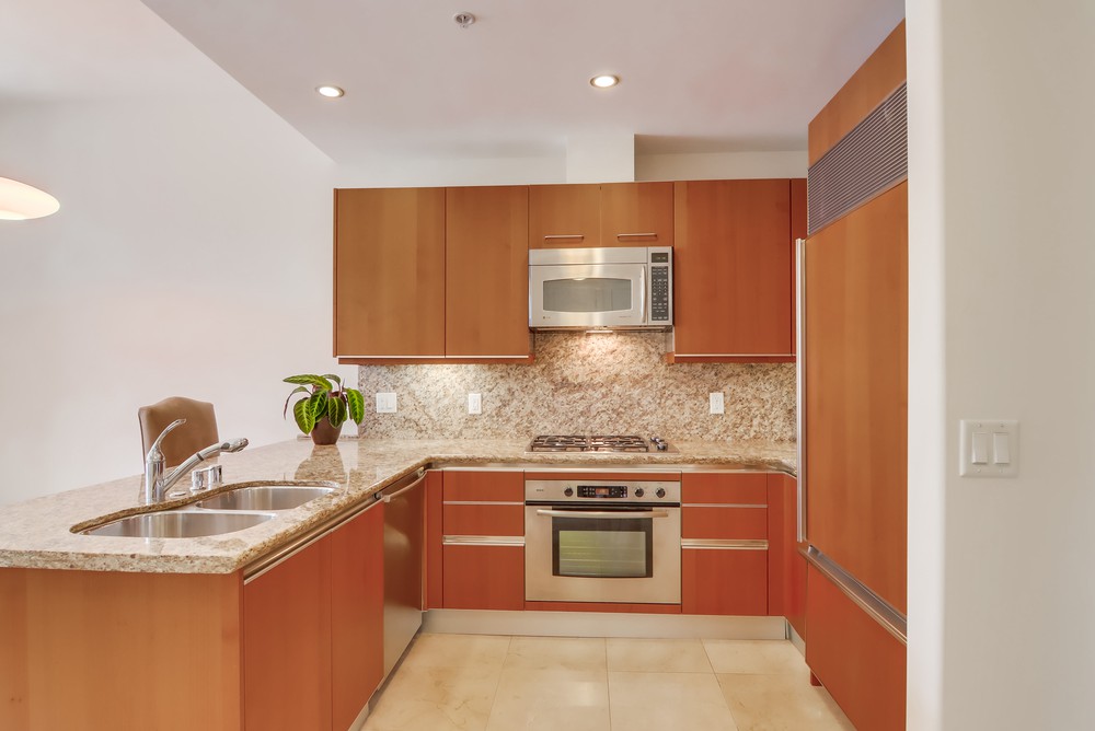 Virtual tour photo 29 of 63 for 550 Front St Unit 807