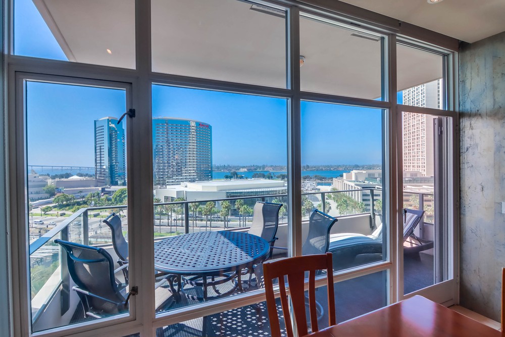 Virtual tour photo 15 of 52 for 550 Front St Unit 908