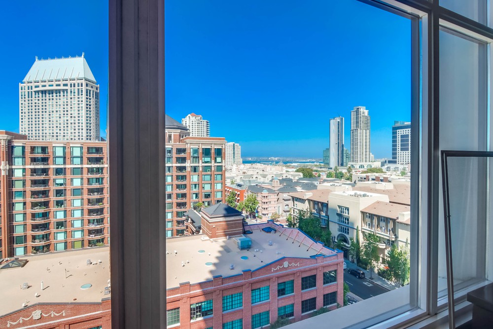 Virtual tour photo 49 of 52 for 550 Front St Unit 908
