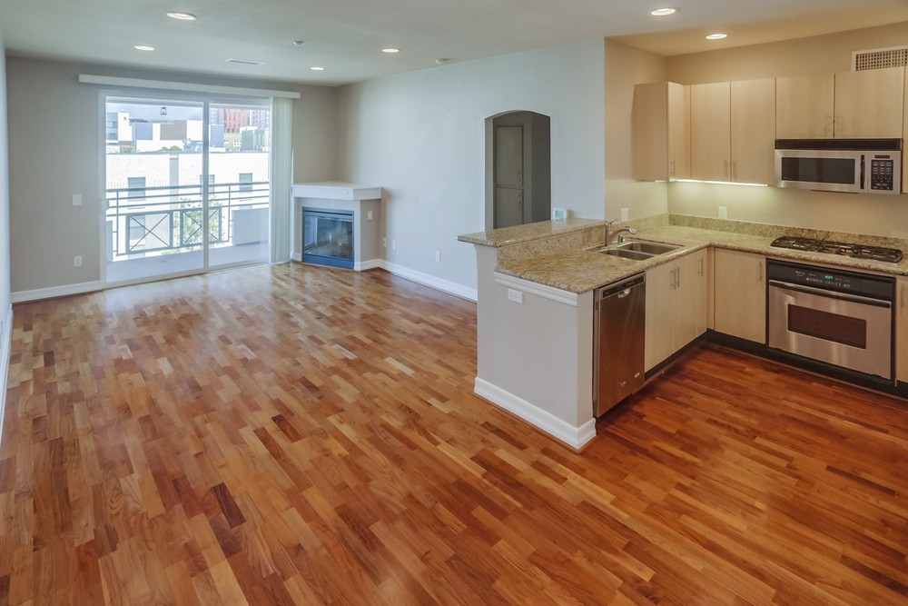 Virtual tour photo 1 of 54 for 550 Park Blvd