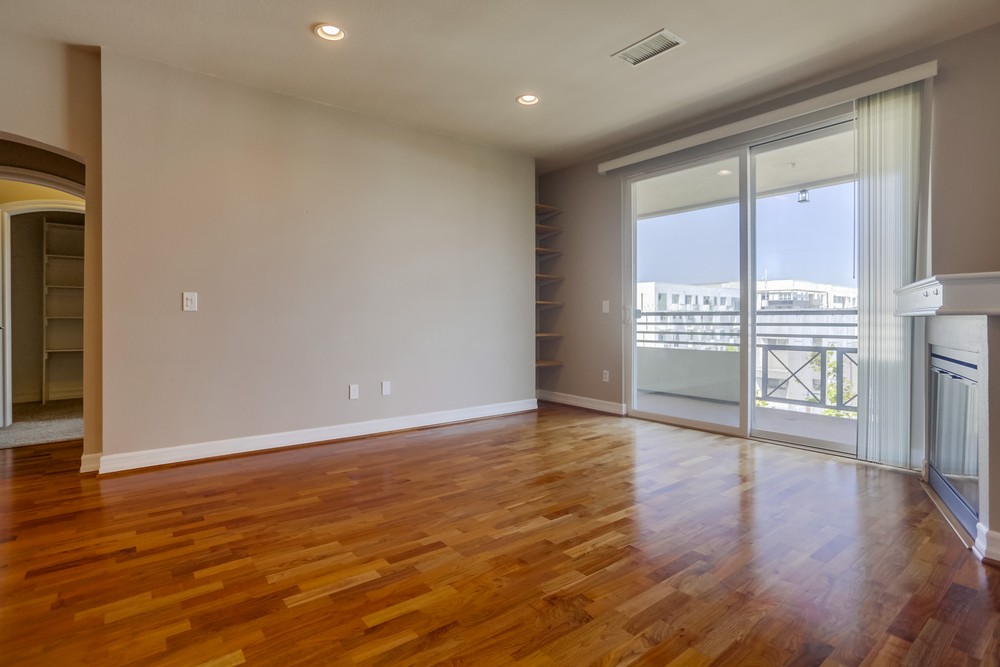 Virtual tour photo 6 of 54 for 550 Park Blvd