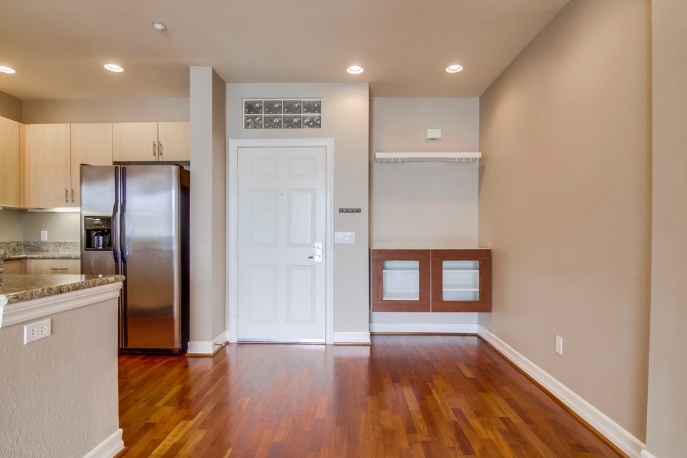 Virtual tour photo 12 of 54 for 550 Park Blvd