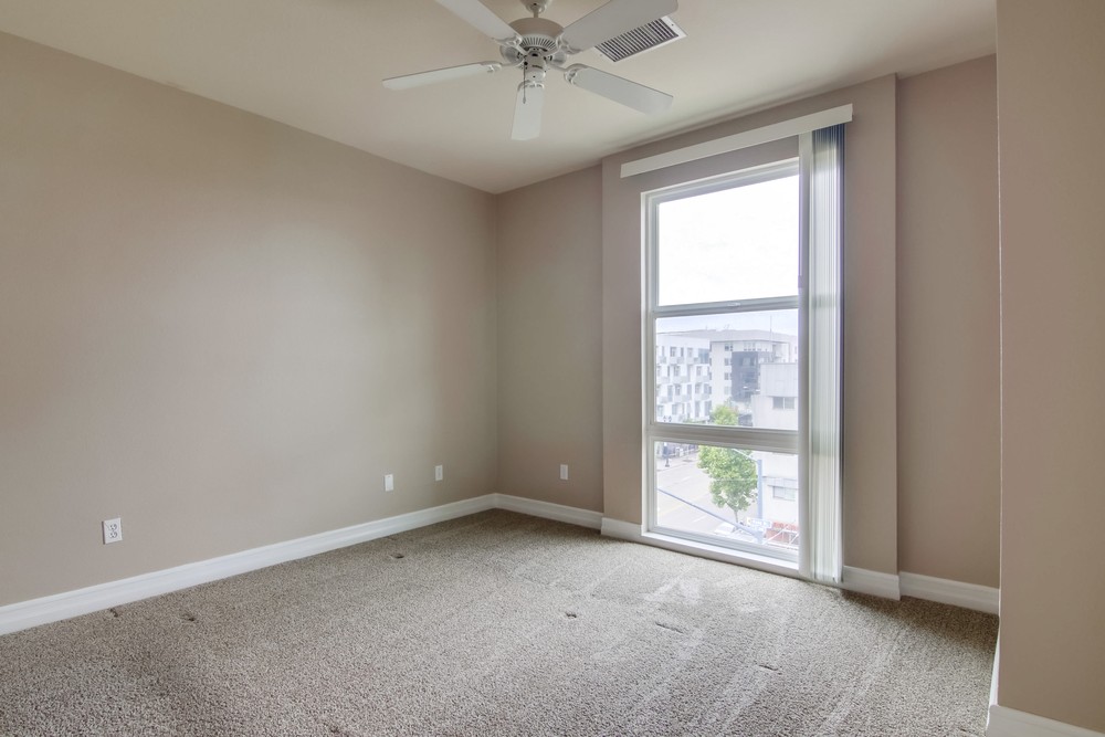 Virtual tour photo 22 of 54 for 550 Park Blvd