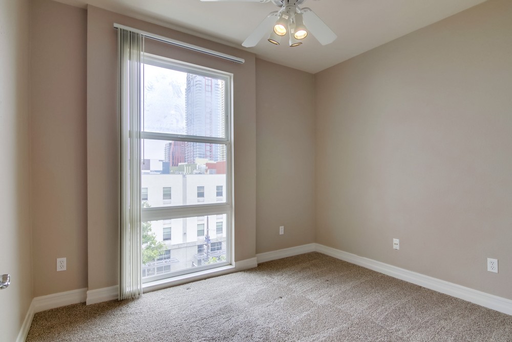 Virtual tour photo 30 of 54 for 550 Park Blvd