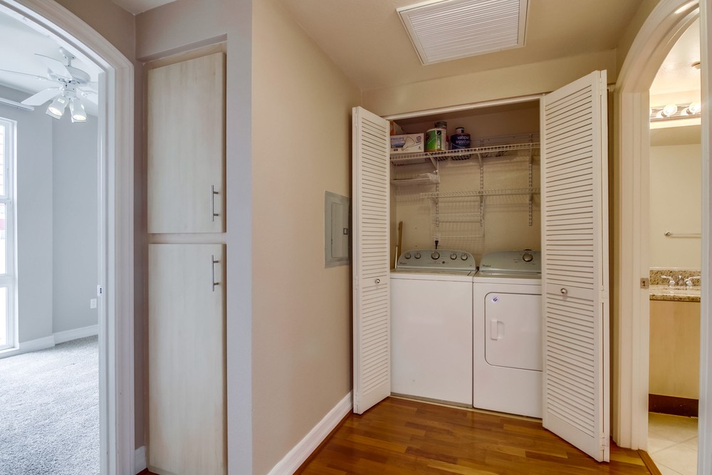 Virtual tour photo 32 of 54 for 550 Park Blvd