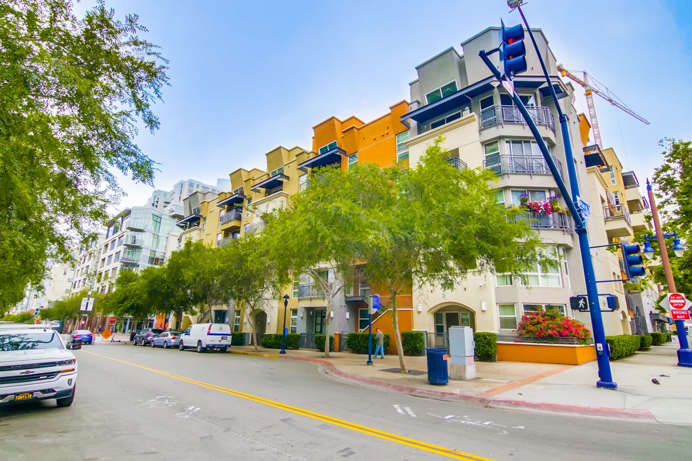 Virtual tour photo 52 of 54 for 550 Park Blvd