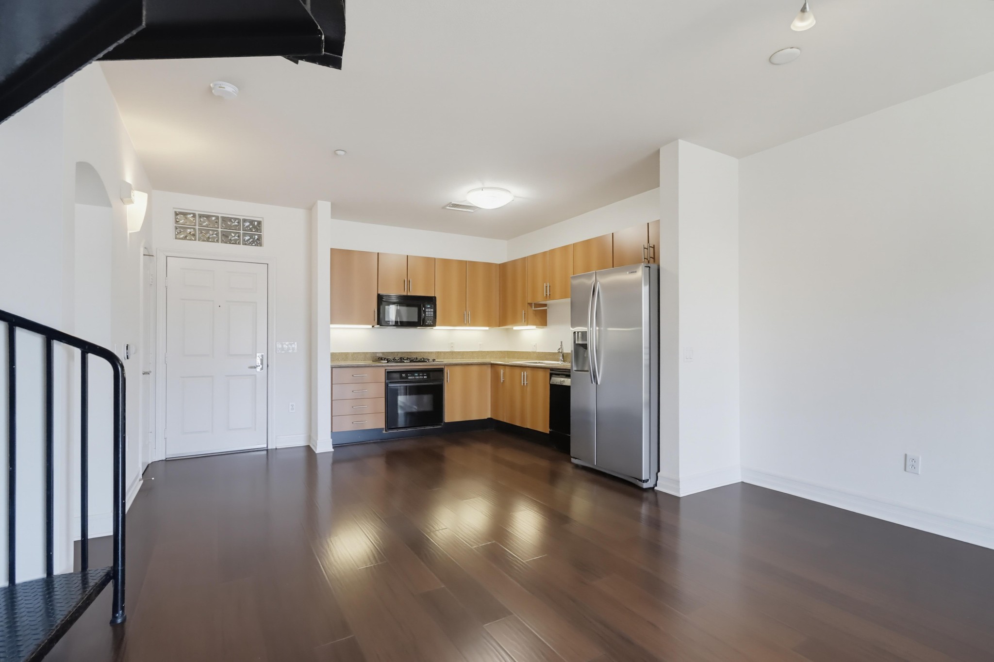 Virtual tour photo 14 of 48 for 550 Park Blvd