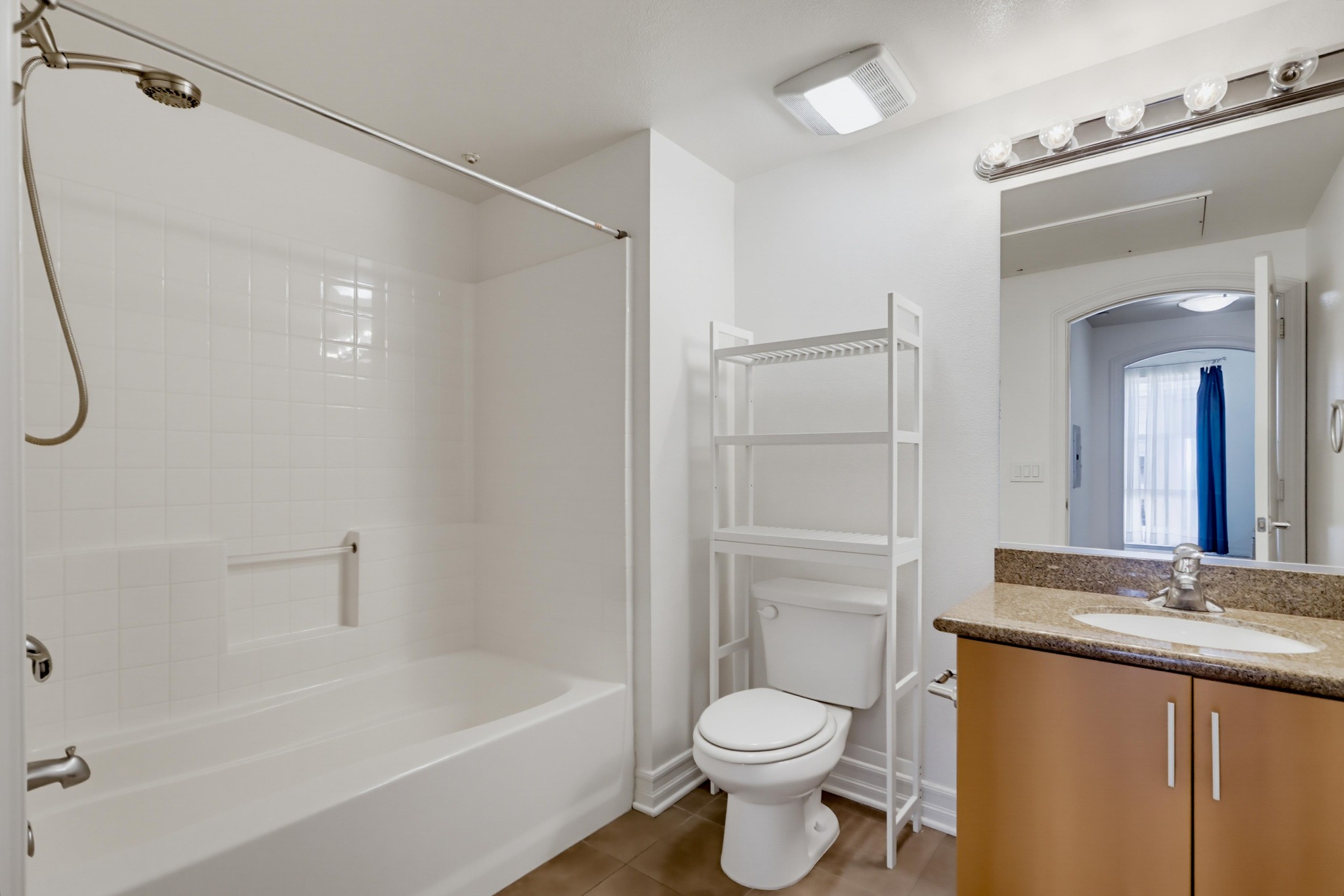 Virtual tour photo 20 of 48 for 550 Park Blvd
