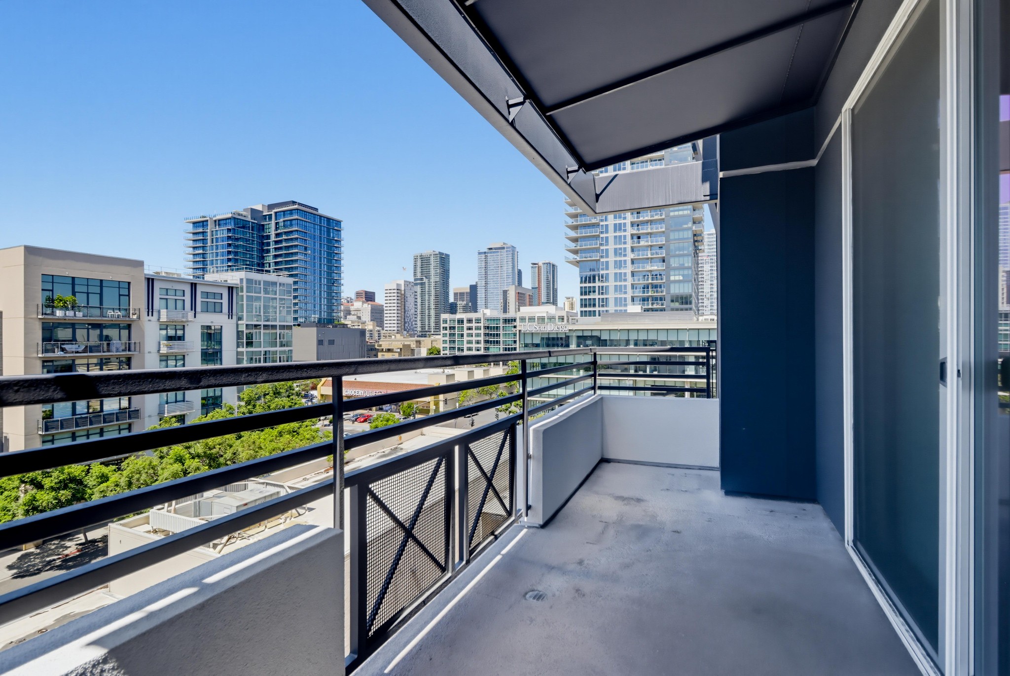 Virtual tour photo 30 of 48 for 550 Park Blvd
