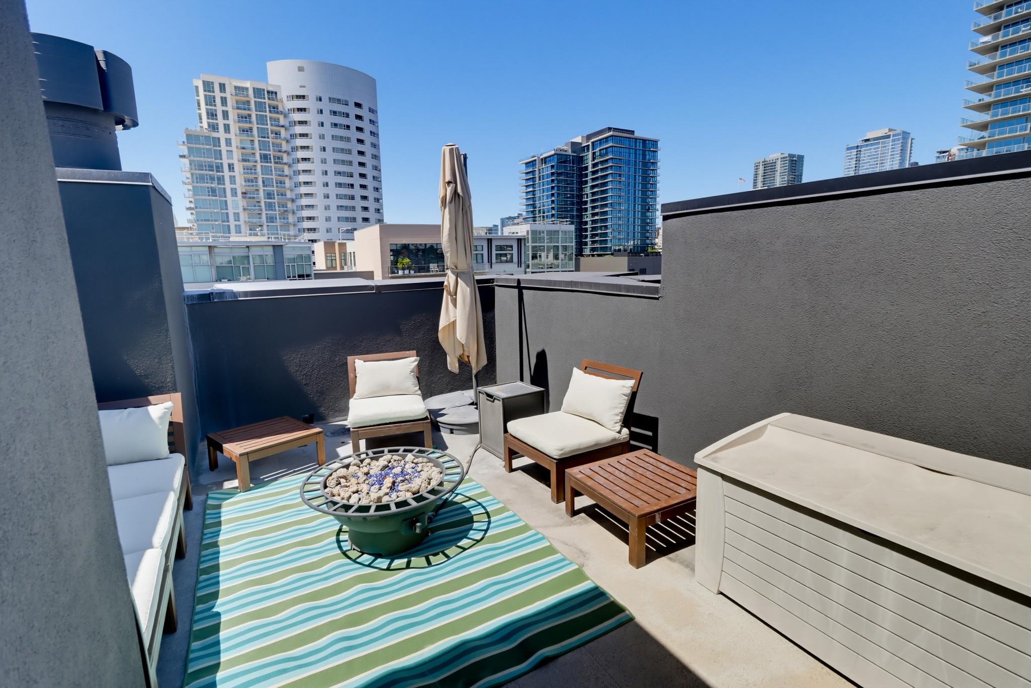Virtual tour photo 35 of 48 for 550 Park Blvd