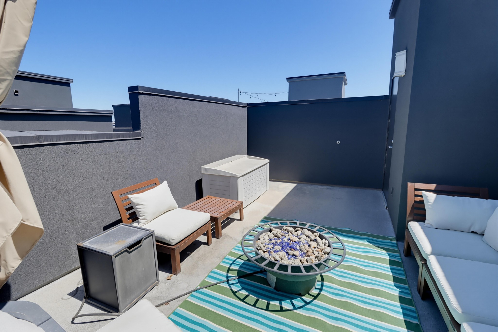 Virtual tour photo 40 of 48 for 550 Park Blvd