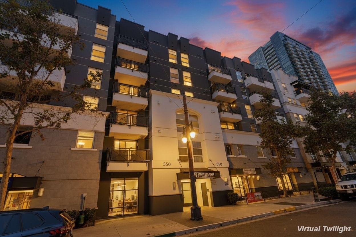 Virtual tour photo 44 of 48 for 550 Park Blvd