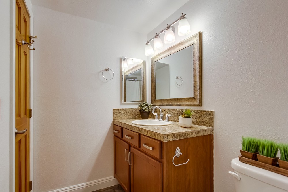 Virtual tour photo 30 of 34 for 5505 Adelaide Ave UNIT 5