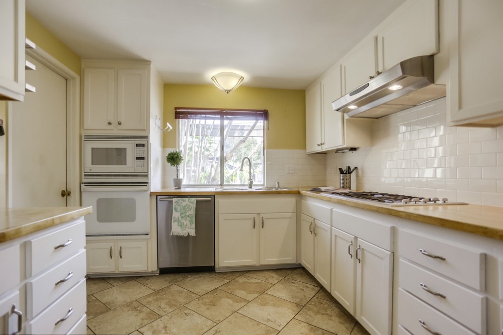 Virtual tour photo 27 of 54 for 5509 Red River Dr