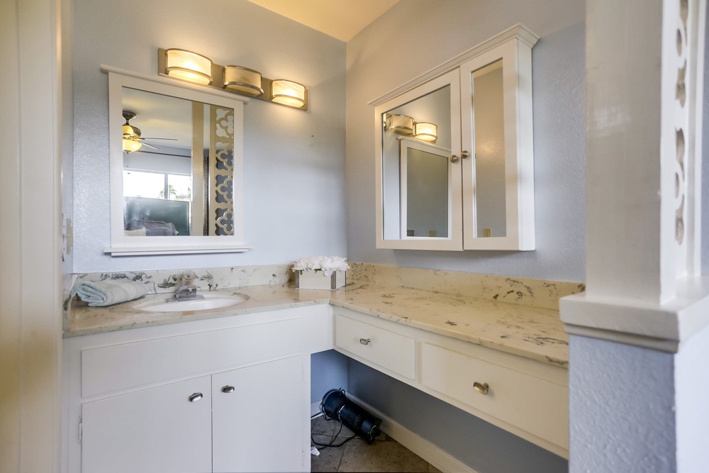 Virtual tour photo 36 of 54 for 5509 Red River Dr