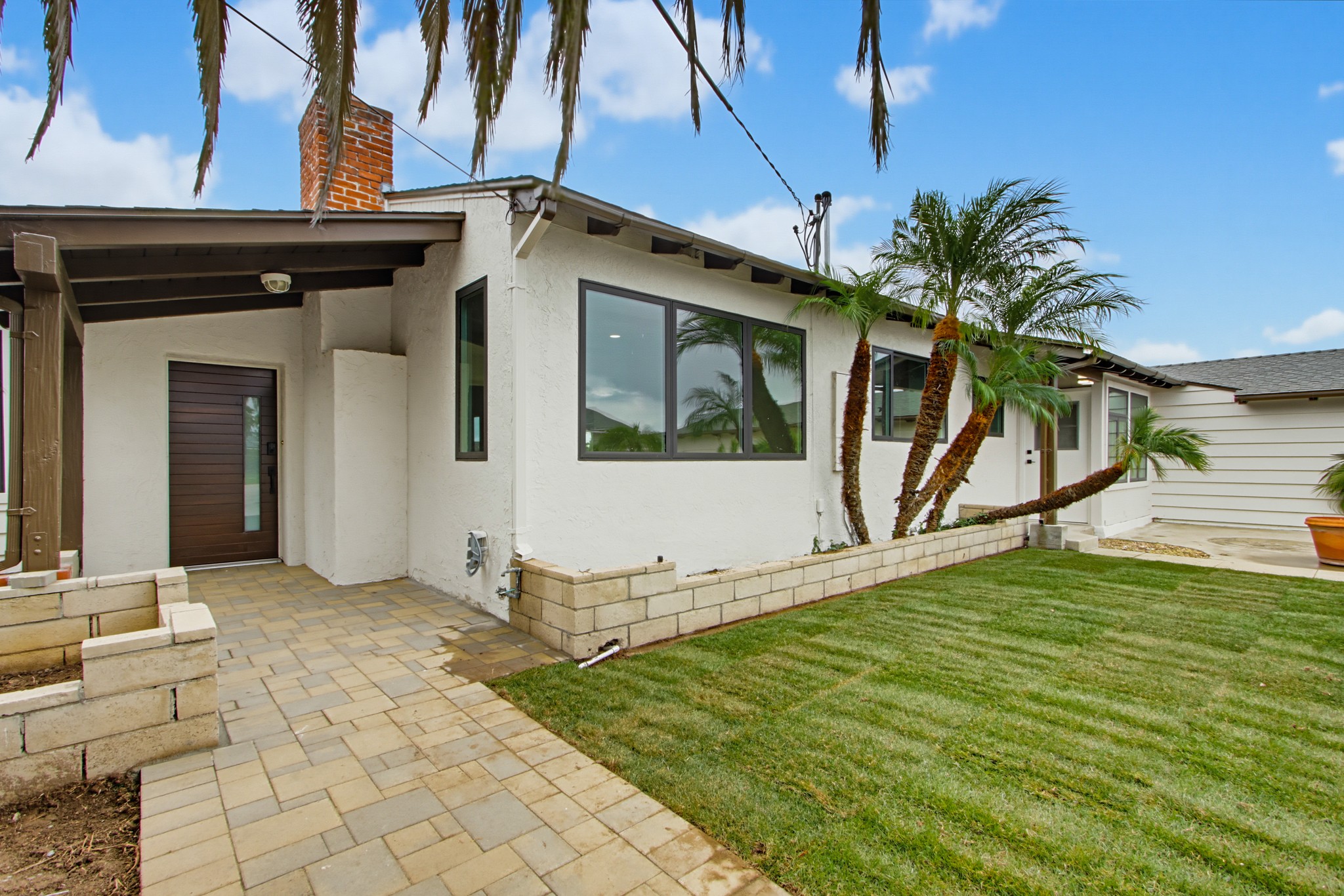 Virtual tour photo 10 of 73 for 551 Crouch St