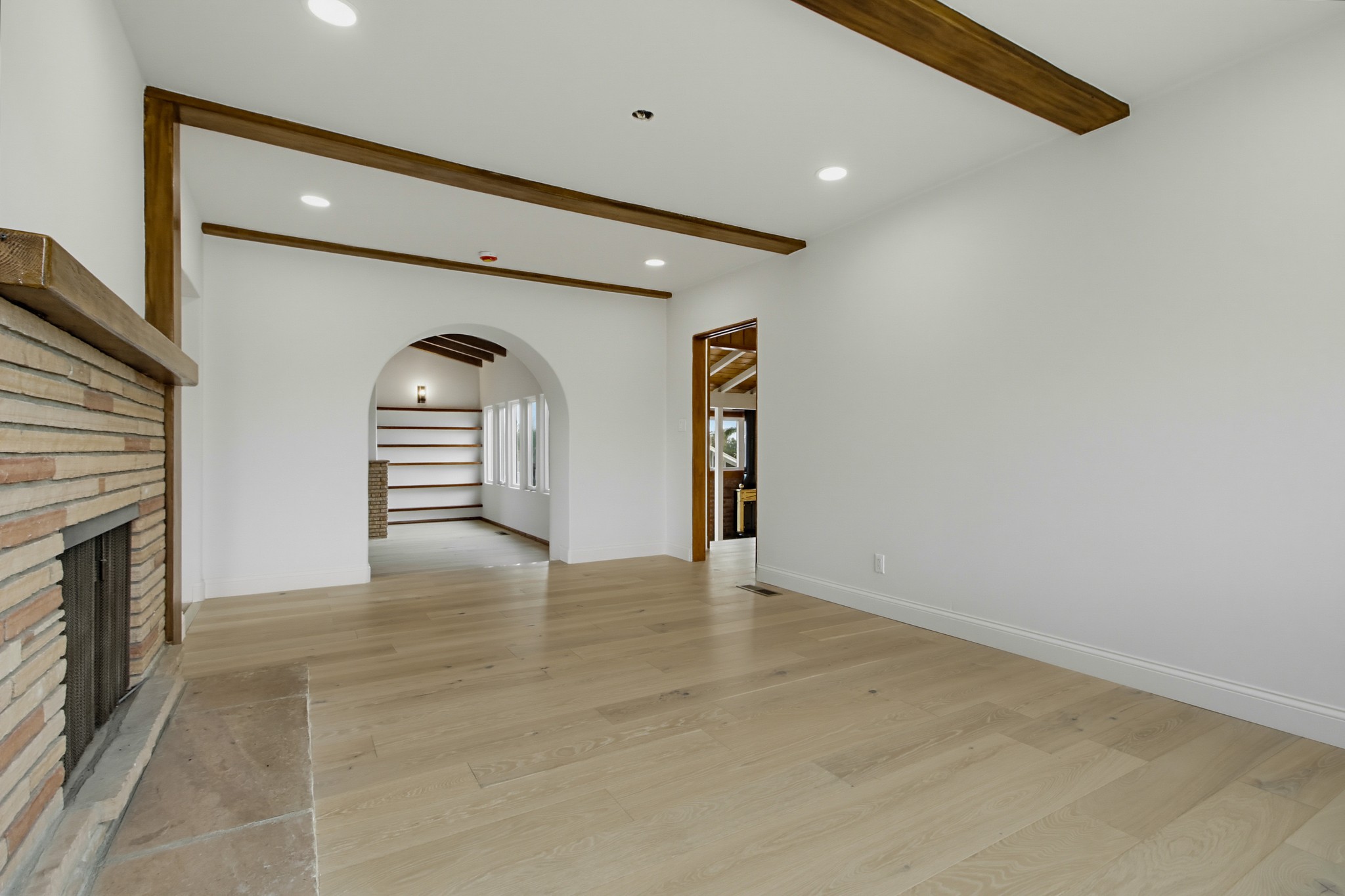 Virtual tour photo 23 of 73 for 551 Crouch St