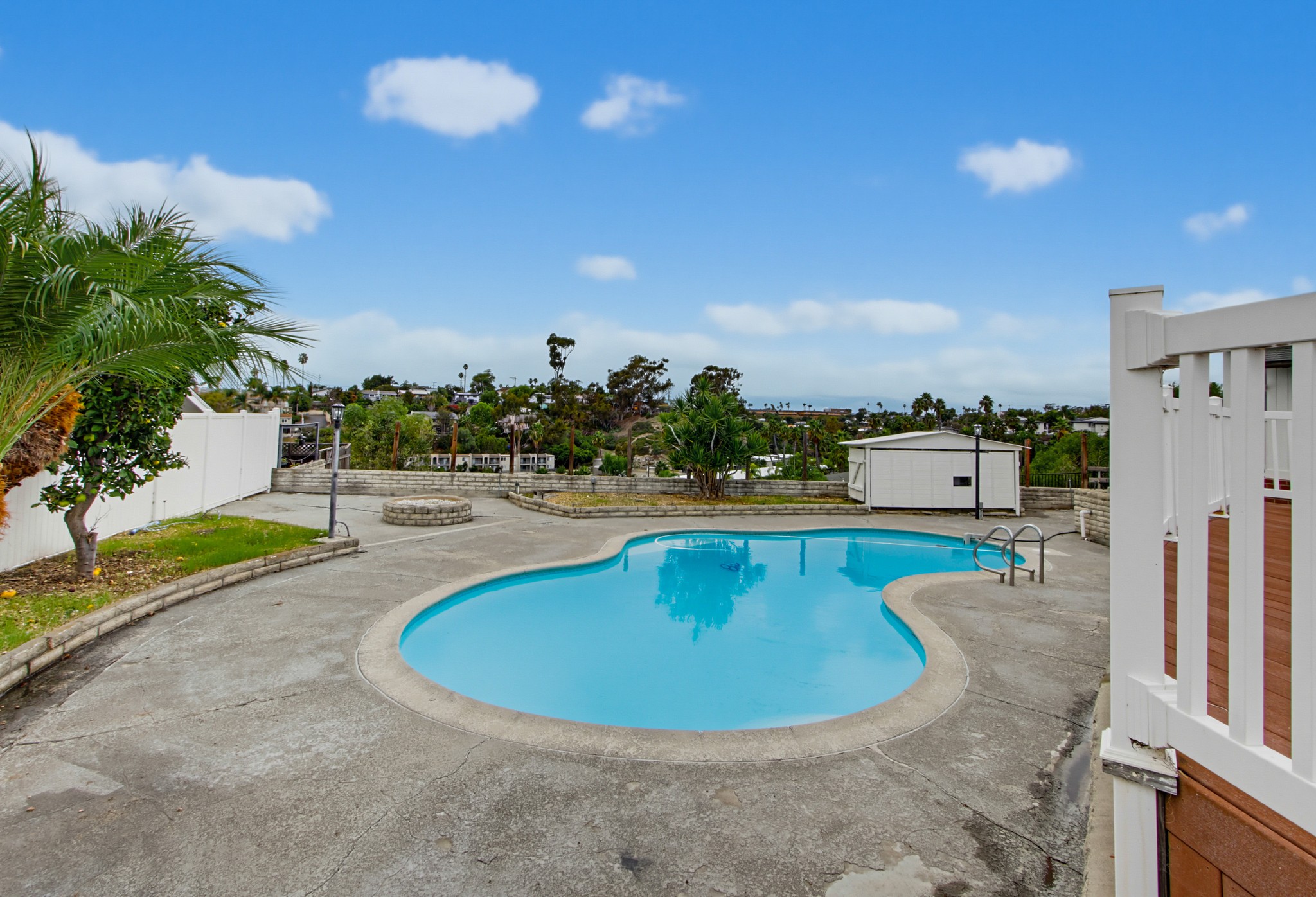 Virtual tour photo 64 of 73 for 551 Crouch St