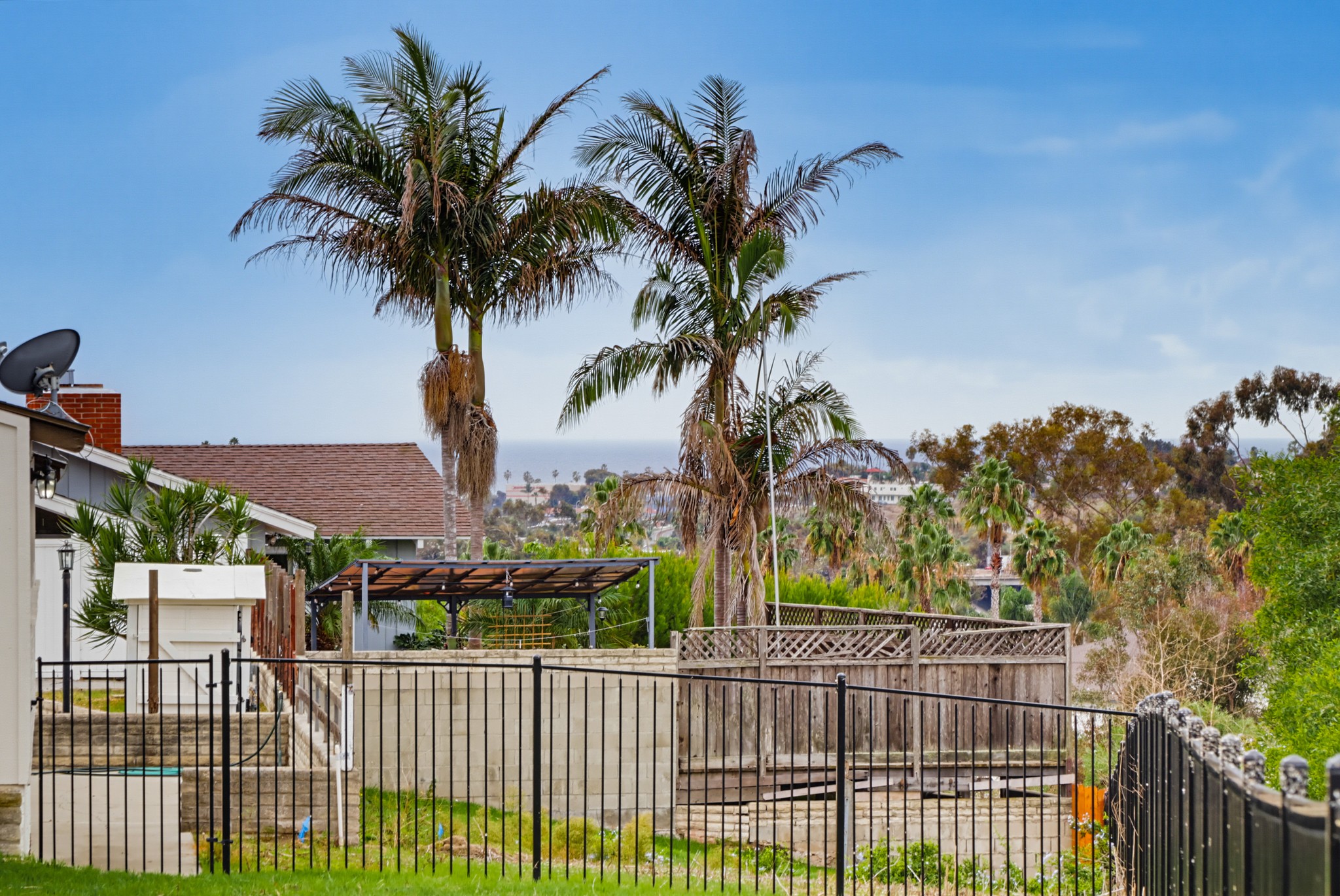 Virtual tour photo 72 of 73 for 551 Crouch St