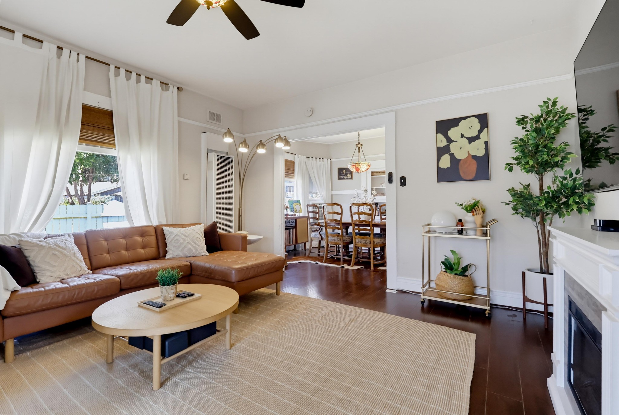 Virtual tour photo 13 of 67 for 551 W 8th St