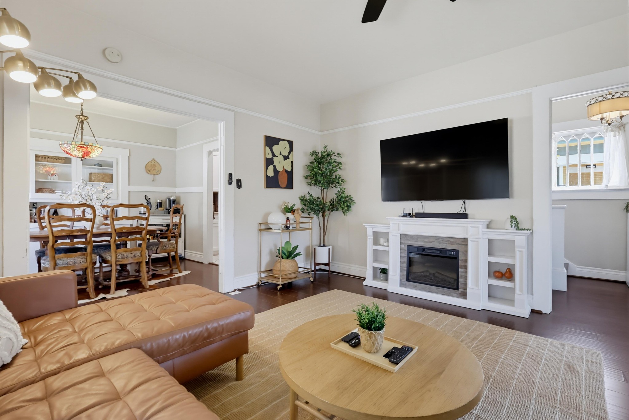Virtual tour photo 15 of 67 for 551 W 8th St