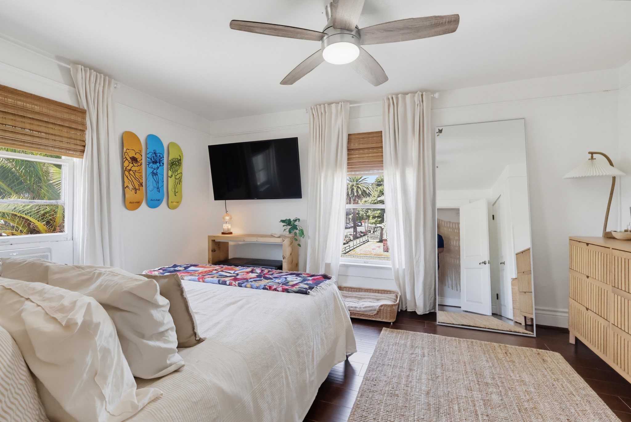 Virtual tour photo 42 of 67 for 551 W 8th St