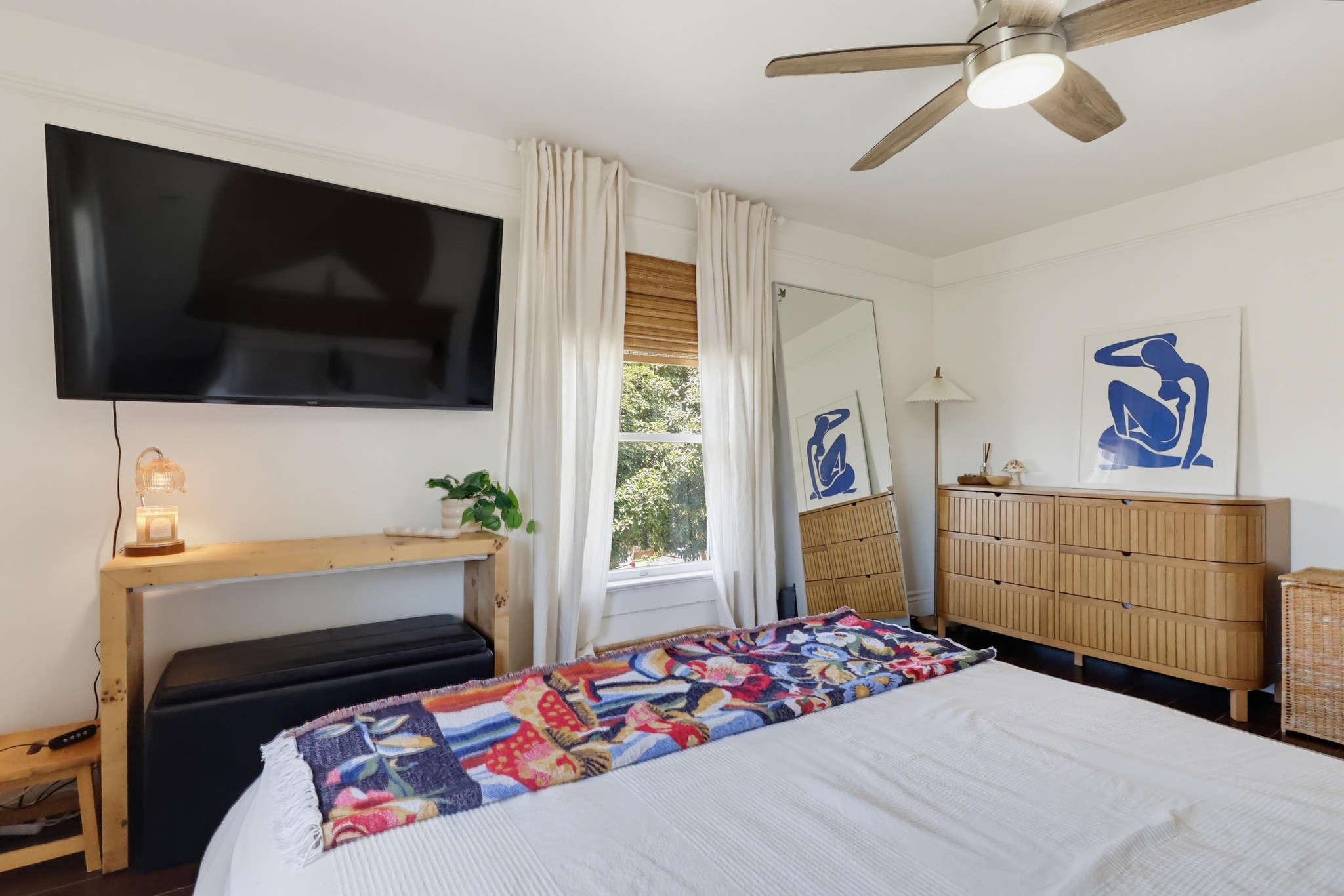 Virtual tour photo 46 of 67 for 551 W 8th St