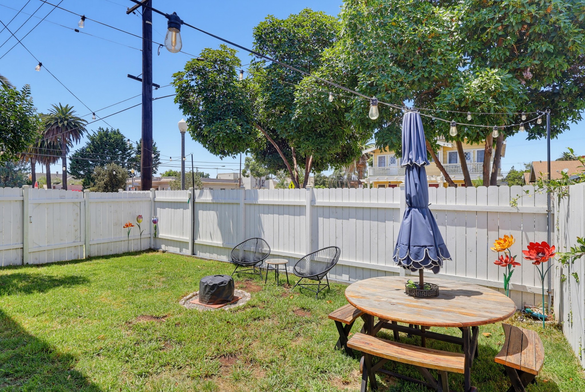 Virtual tour photo 58 of 67 for 551 W 8th St