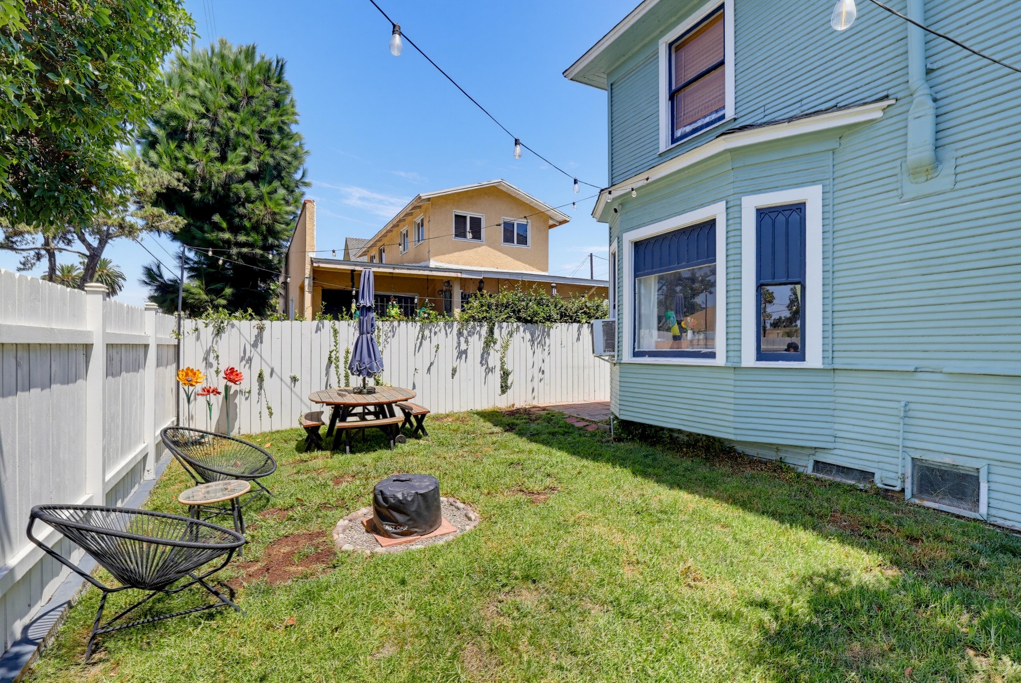 Virtual tour photo 63 of 67 for 551 W 8th St