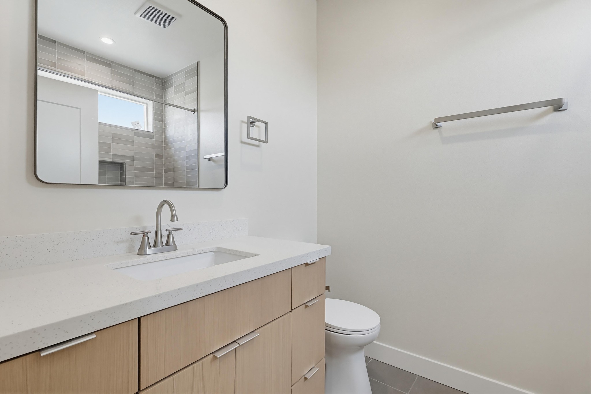Virtual tour photo 29 of 88 for 551 W 8th St