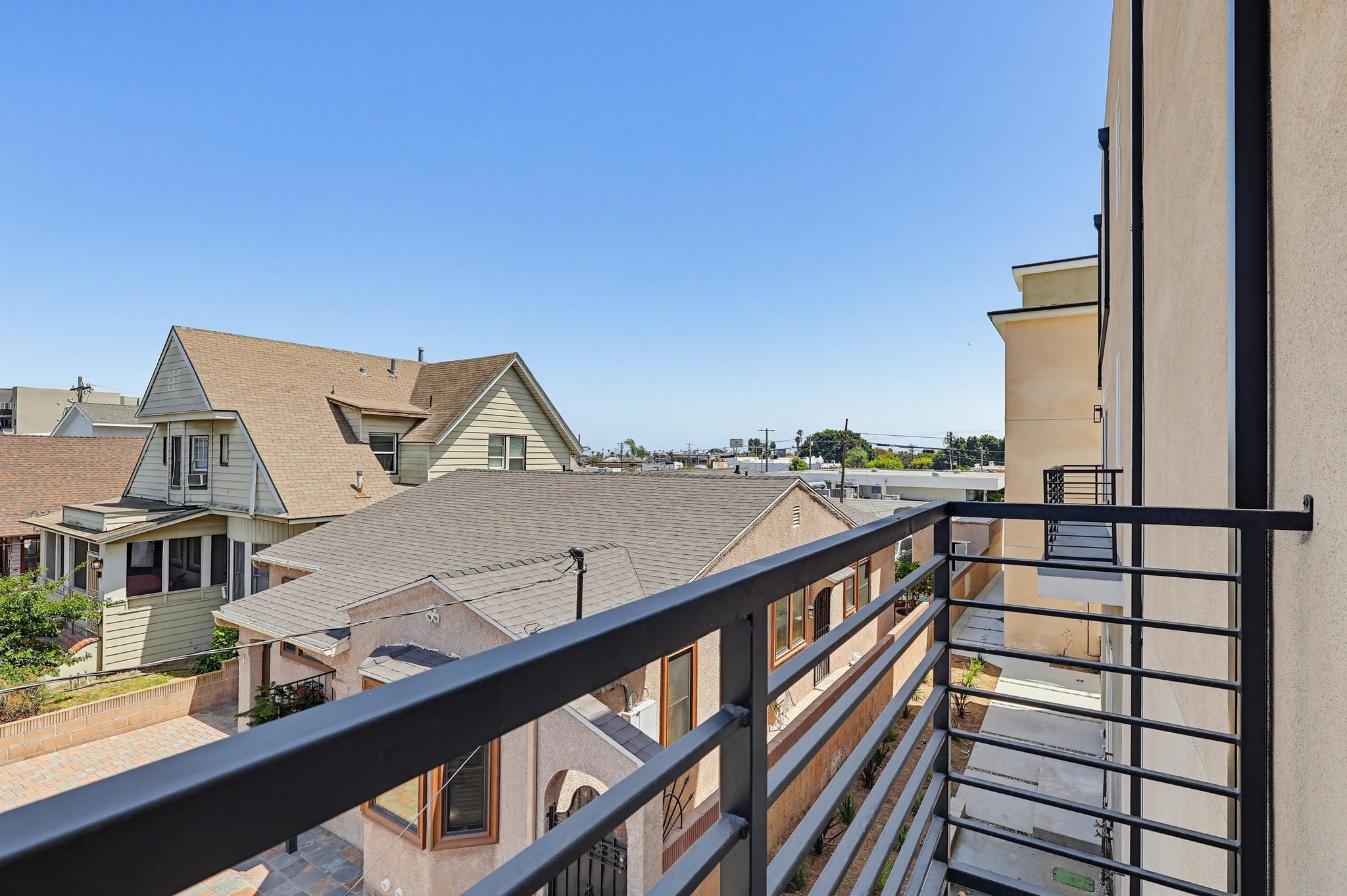 Virtual tour photo 48 of 88 for 551 W 8th St