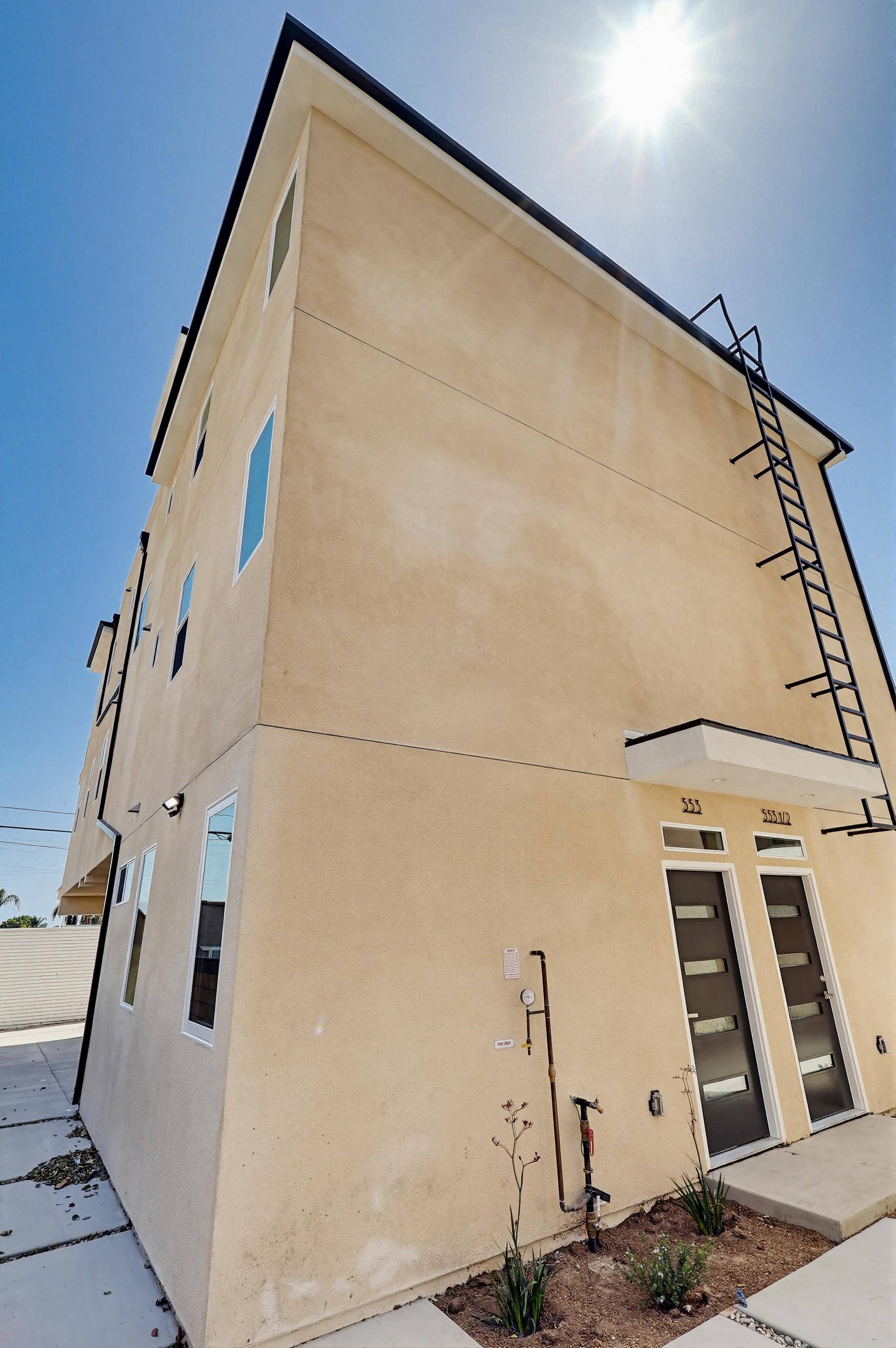 Virtual tour photo 64 of 88 for 551 W 8th St