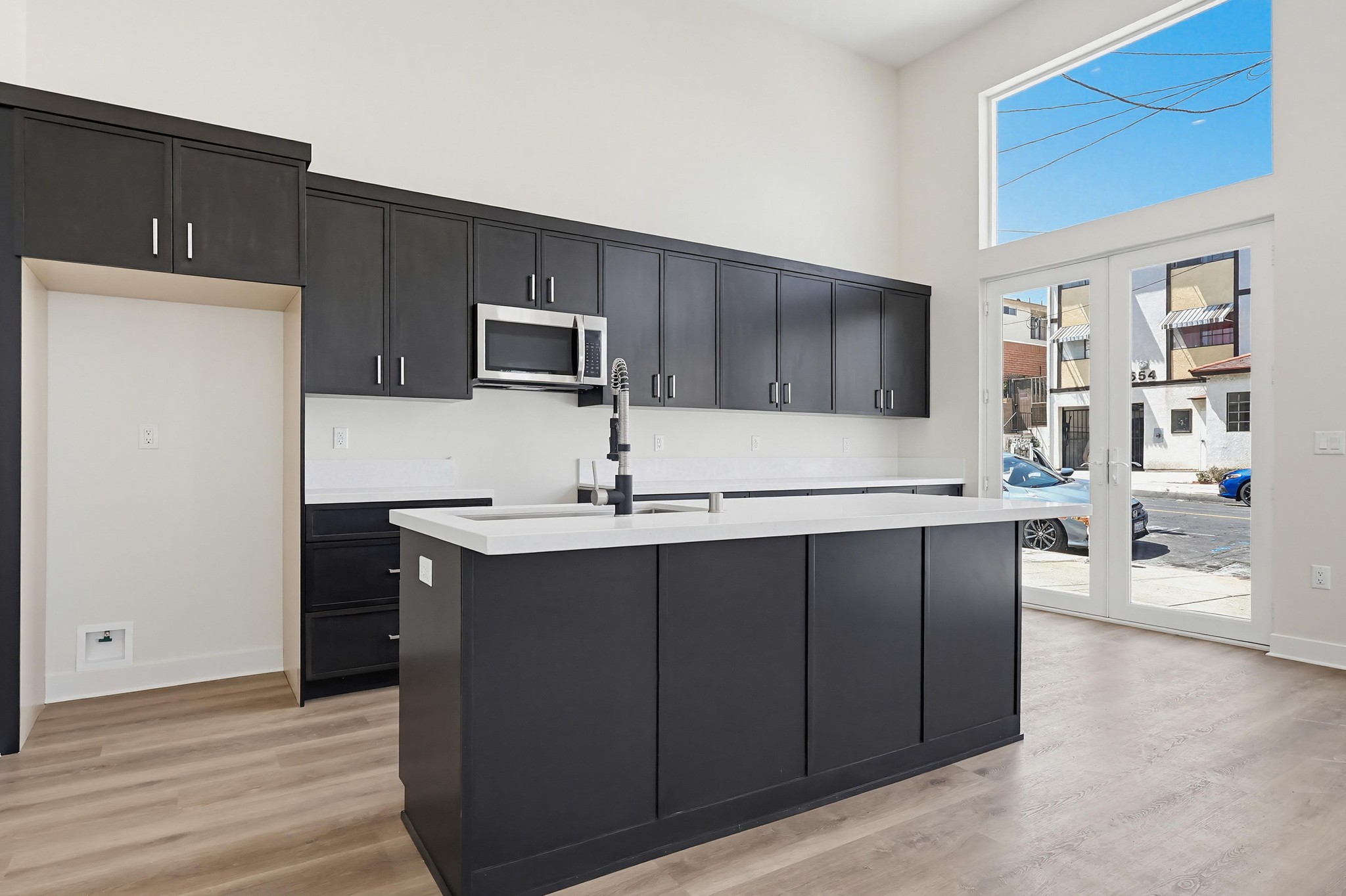 Virtual tour photo 72 of 88 for 551 W 8th St