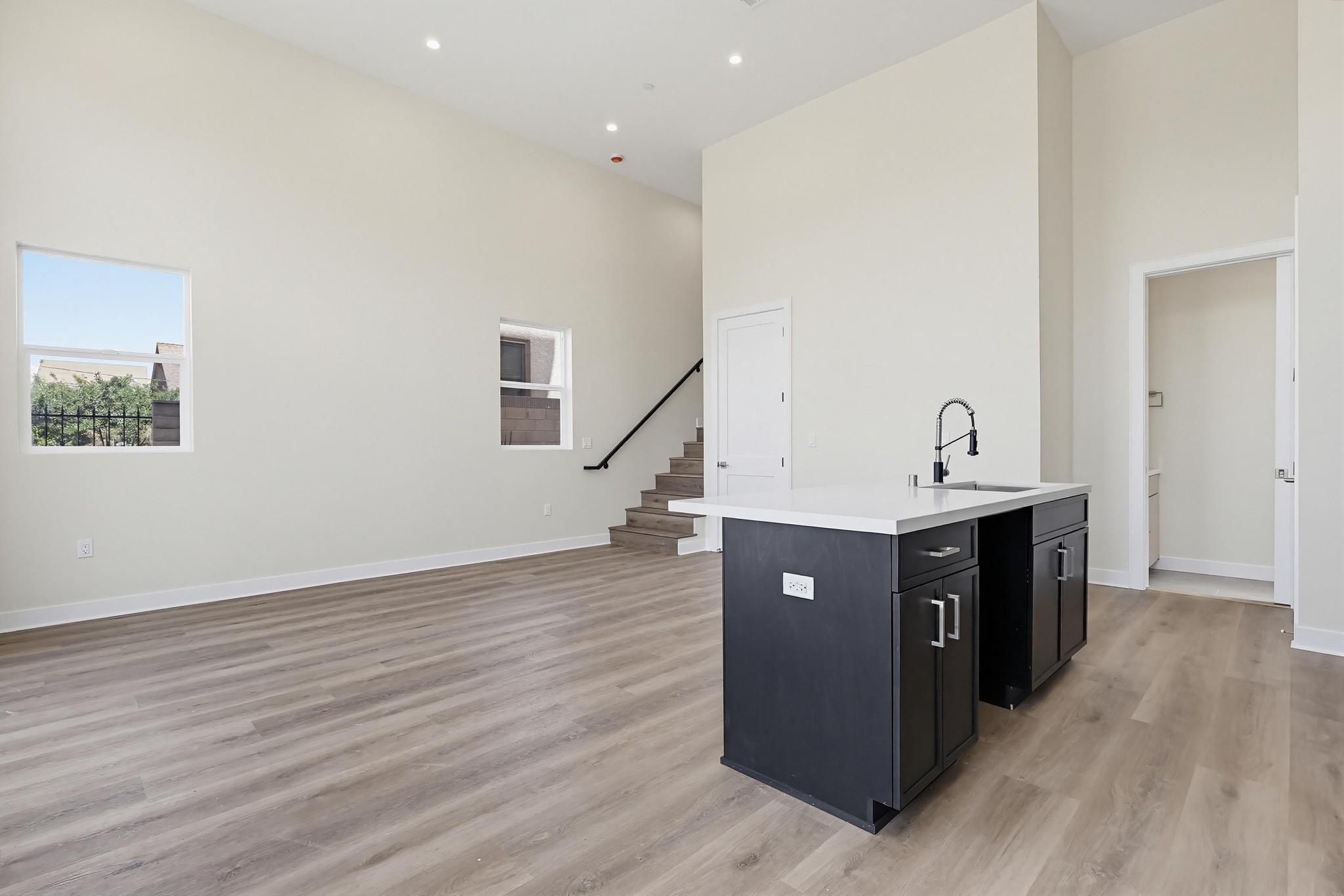 Virtual tour photo 75 of 88 for 551 W 8th St