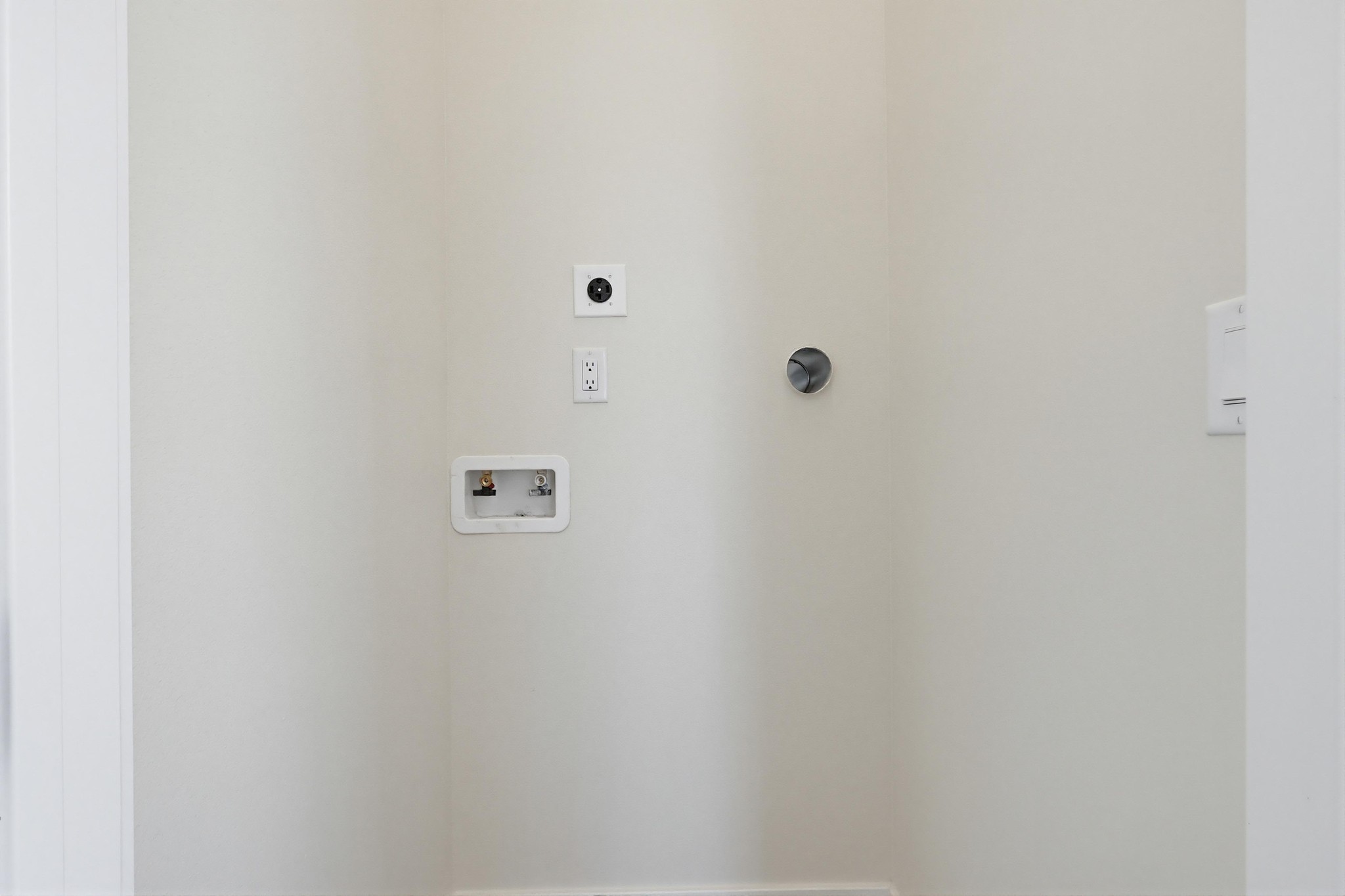 Virtual tour photo 80 of 88 for 551 W 8th St