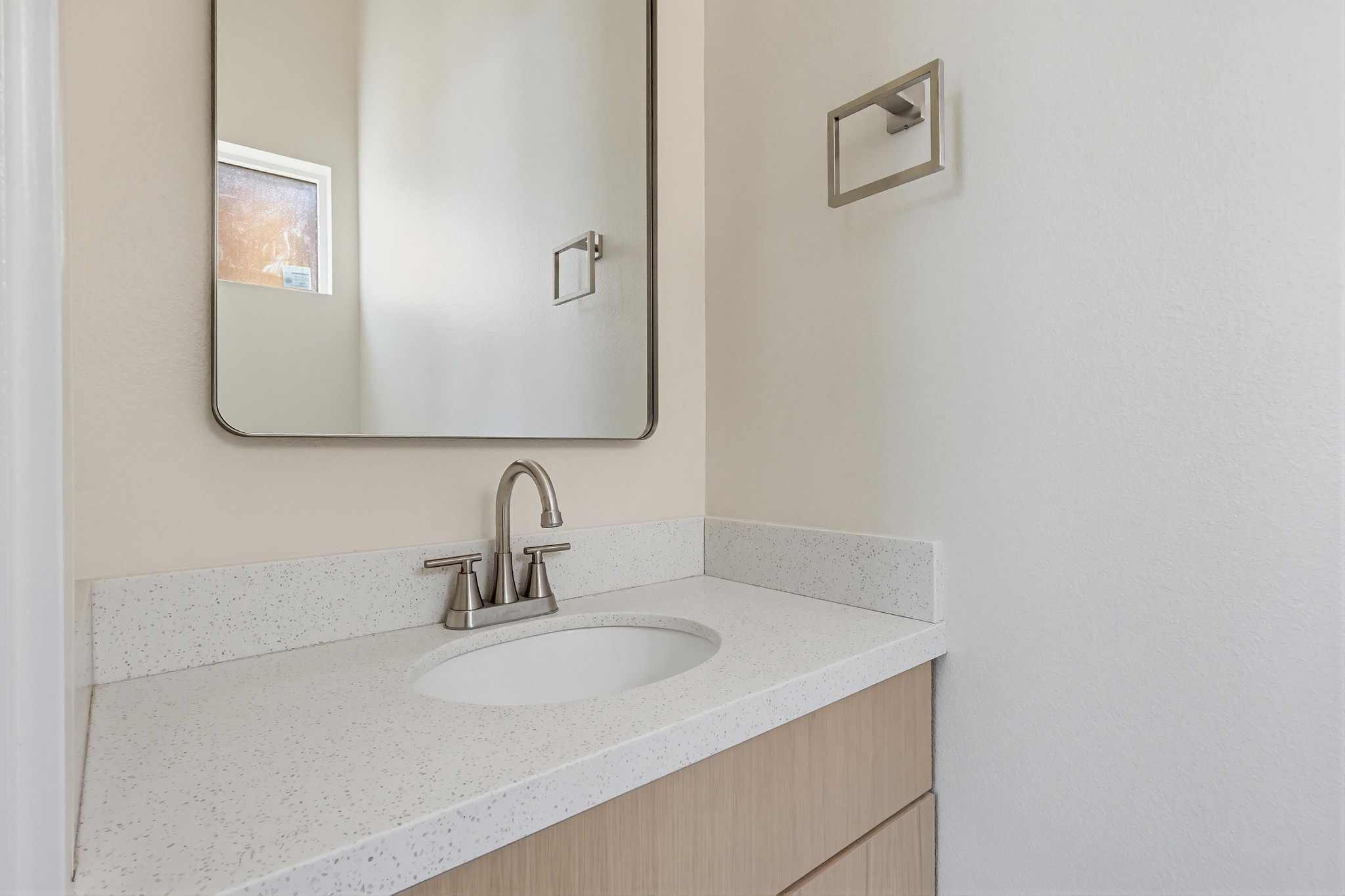 Virtual tour photo 82 of 88 for 551 W 8th St