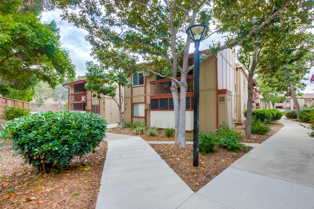 Virtual tour photo 3 of 37 for 5513 Adobe Falls Rd UNIT 12