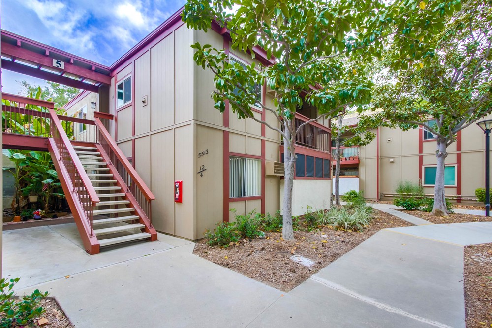 Virtual tour photo 5 of 37 for 5513 Adobe Falls Rd UNIT 12