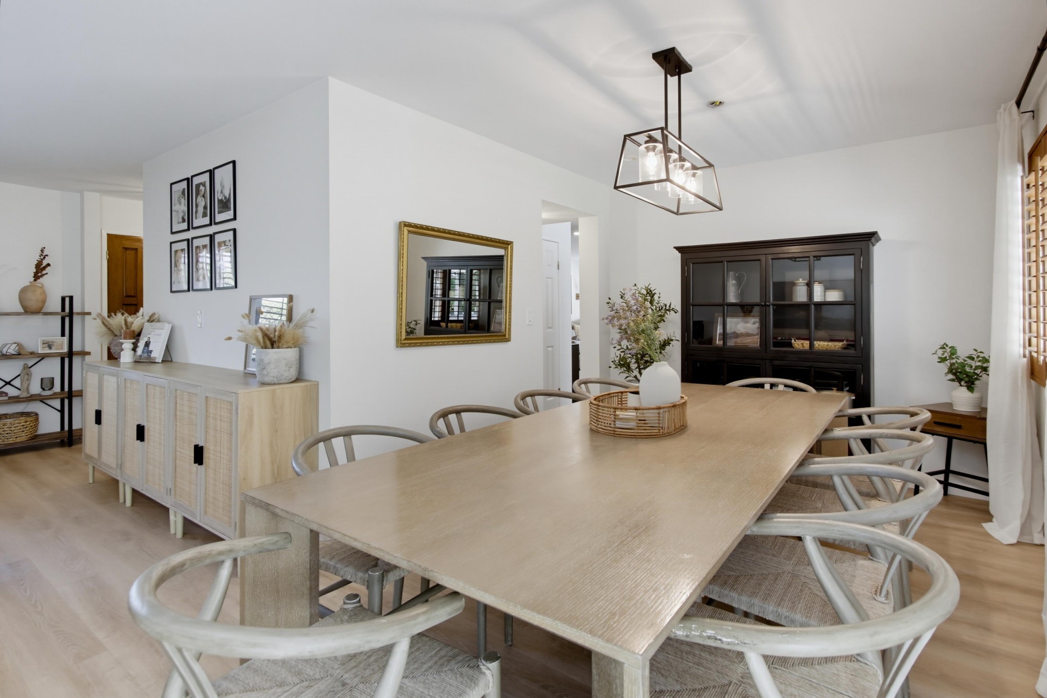Virtual tour photo 11 of 54 for 5520 Aztec Dr
