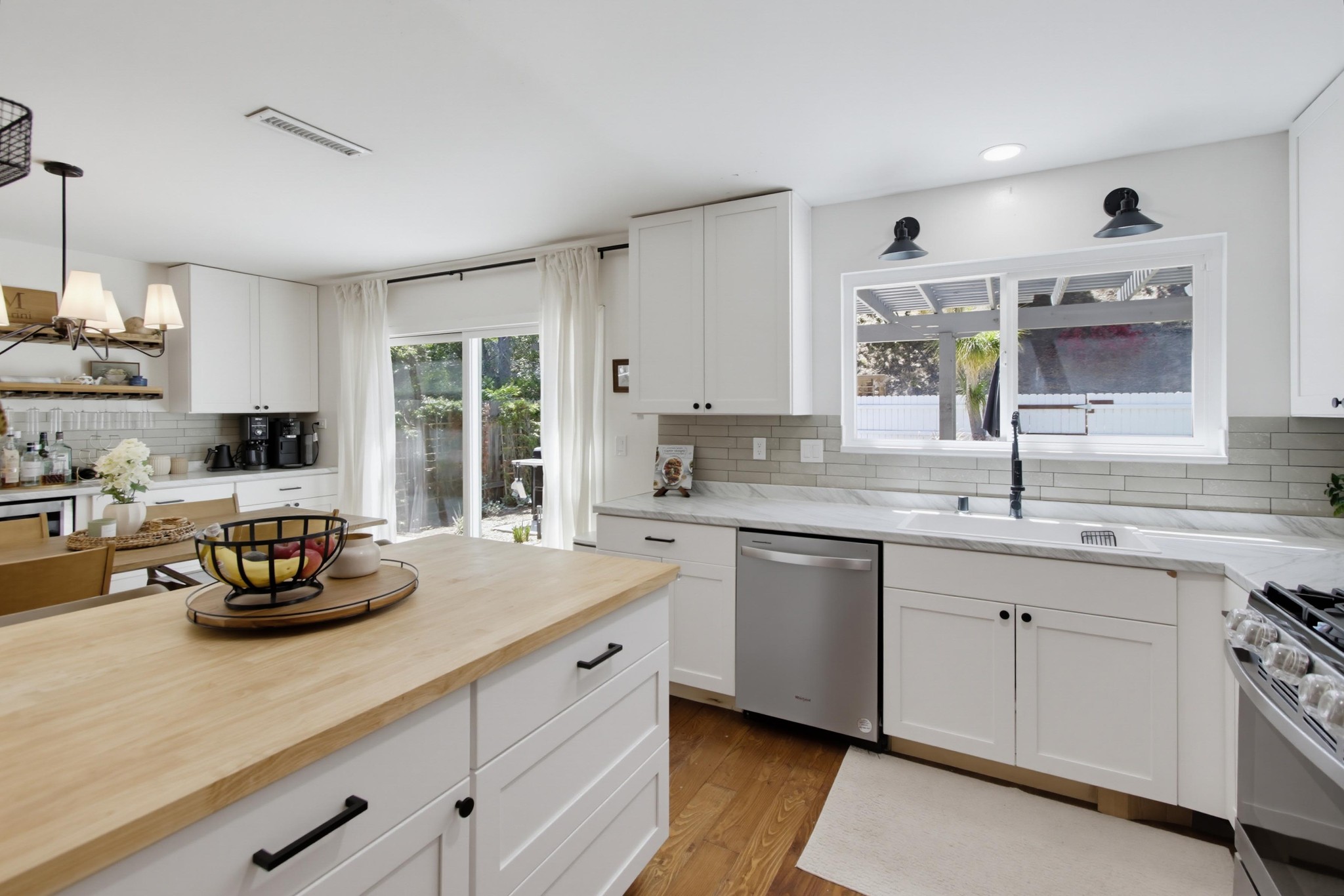 Virtual tour photo 22 of 54 for 5520 Aztec Dr