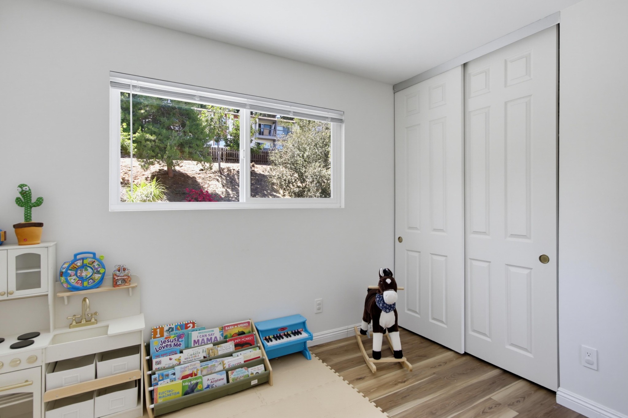 Virtual tour photo 27 of 54 for 5520 Aztec Dr
