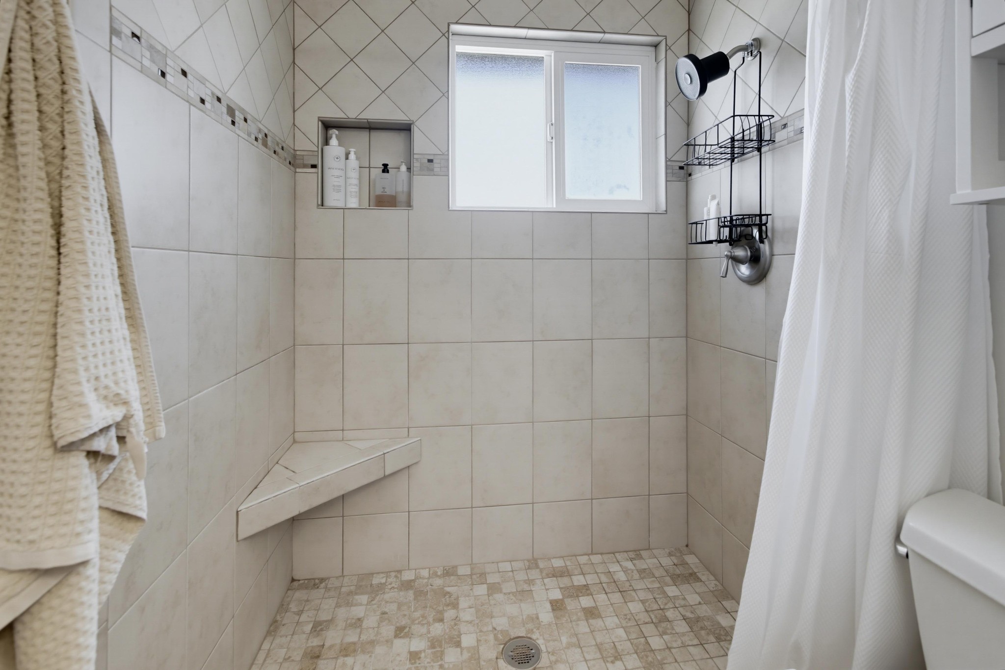 Virtual tour photo 38 of 54 for 5520 Aztec Dr