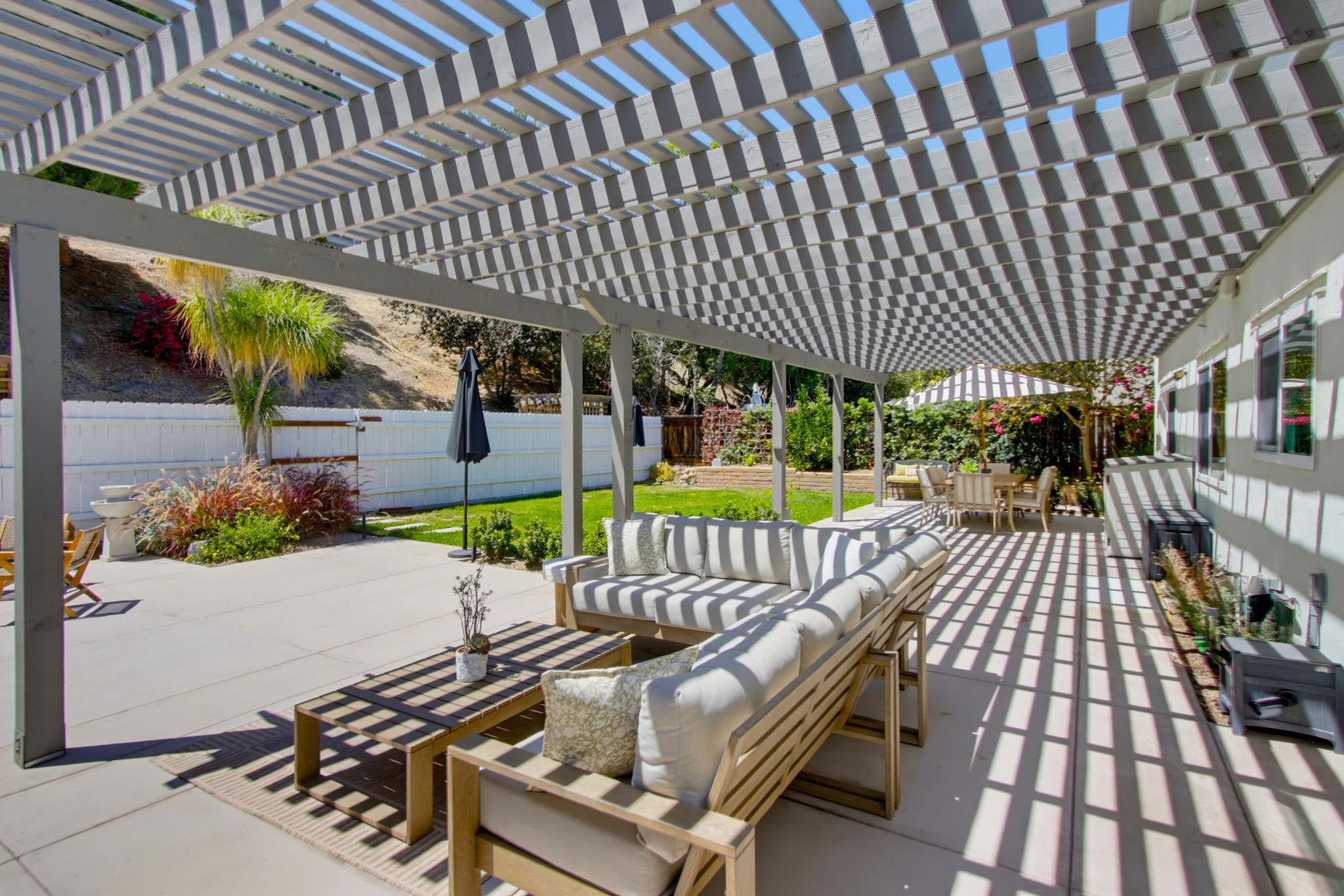 Virtual tour photo 42 of 54 for 5520 Aztec Dr