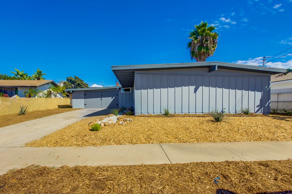 Virtual tour photo 4 of 31 for 553 Doolittle Ave