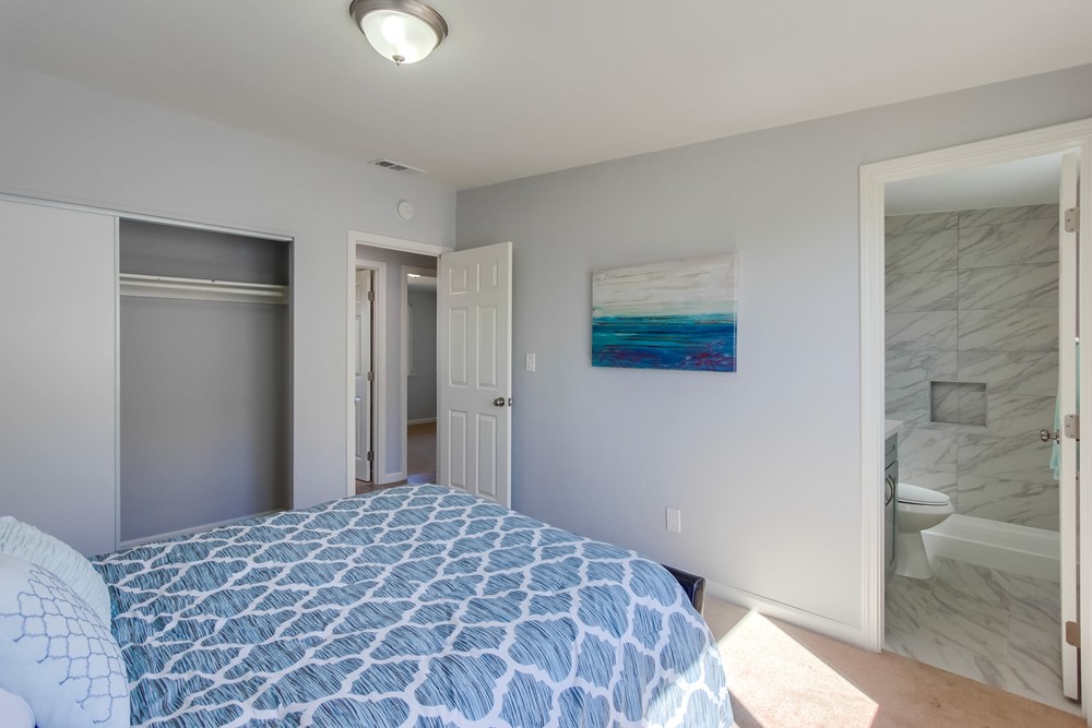Virtual tour photo 19 of 31 for 553 Doolittle Ave