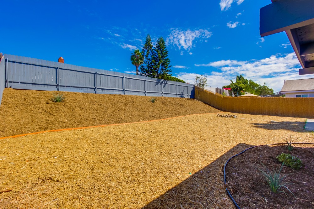 Virtual tour photo 30 of 31 for 553 Doolittle Ave