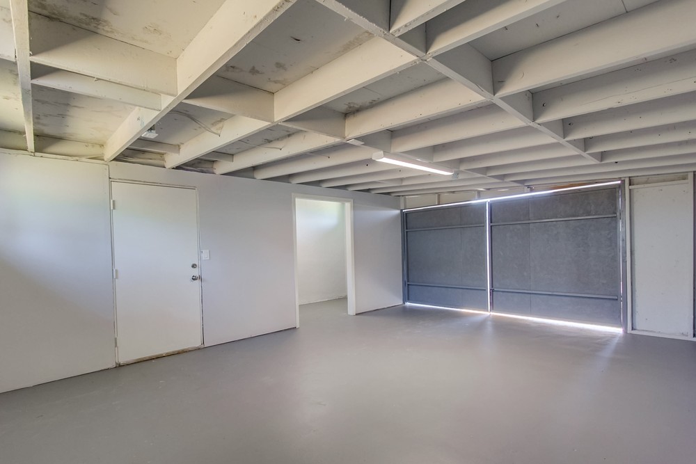 Virtual tour photo 32 of 31 for 553 Doolittle Ave