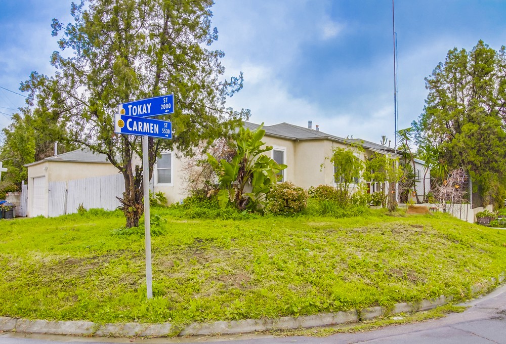 Virtual tour photo 4 of 28 for 5538 Carmen St